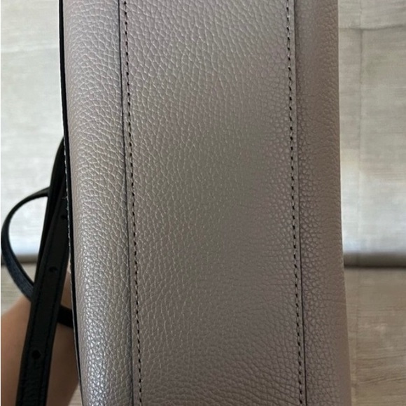 Marc Jacobs Tote - Picture 4 of 5